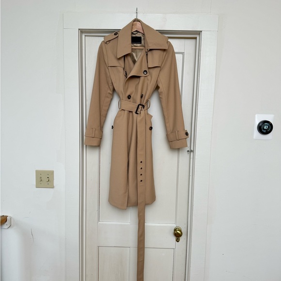 Banana Republic Timeless Trench Small - Picture 2 of 11